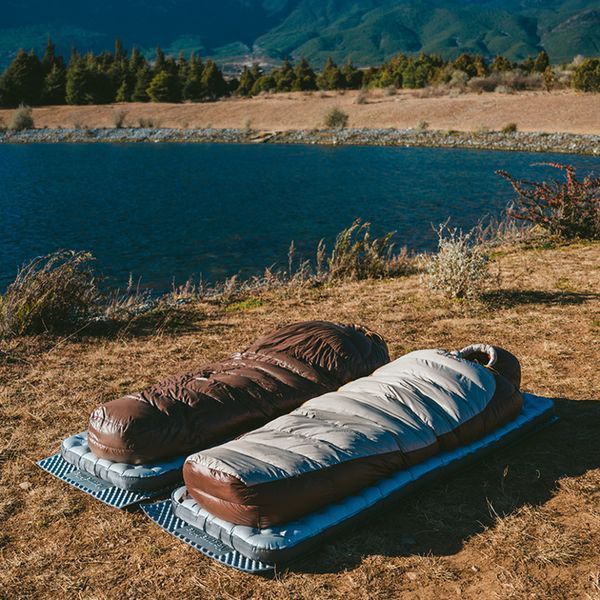Спальний мішок із натуральним пухом Naturehike Snowbird CNK2550WS014 400 г L Темно-коричневий 7189571 фото