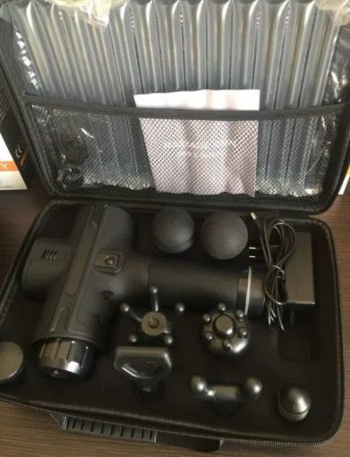 Ударний перкусійний масажер Massage Gun MG03-T (8 насадок + кейс) 2600 мАг 30 режимів 2600851 фото